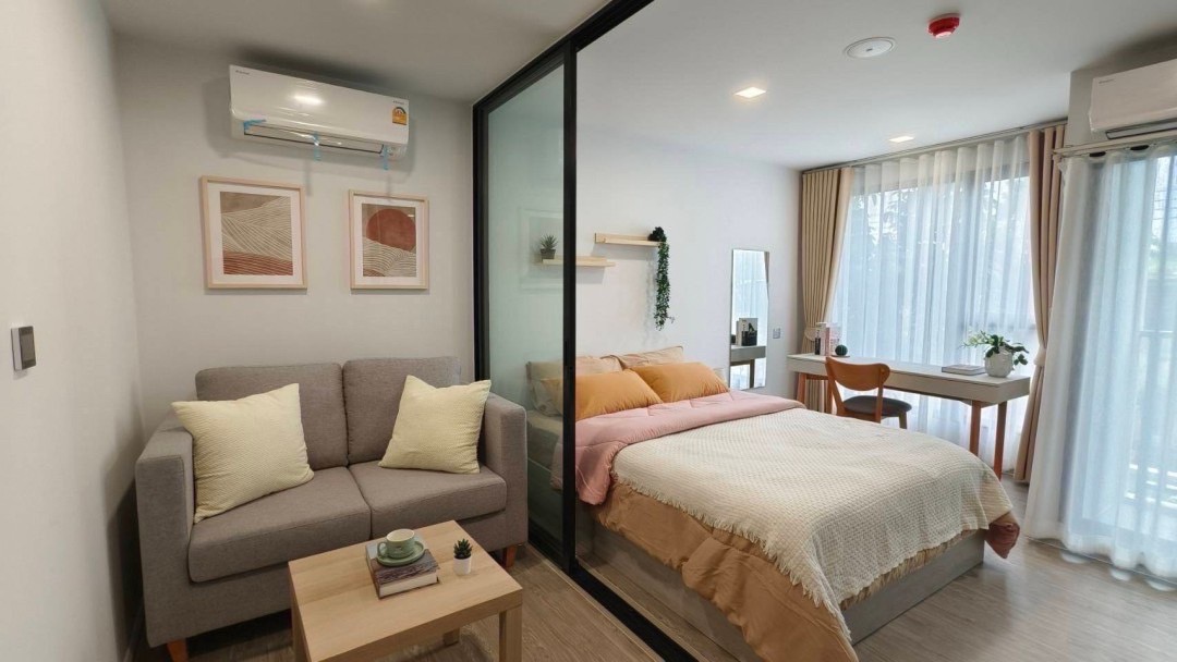 Living & Bedroom